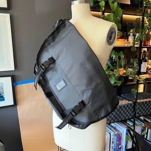 Chrome Mini Metro Messenger Bike Bag